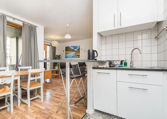 Landmark Apartments